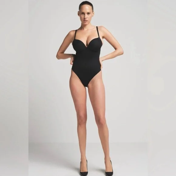 SKIMS Ultimate Body Push-Up Thong BodysuitOnyxX-Large